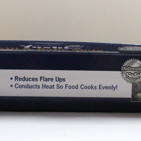 2 Pack Non Stick Yoshi Reusable Grill & Bake Mats - Picture 8 of 12